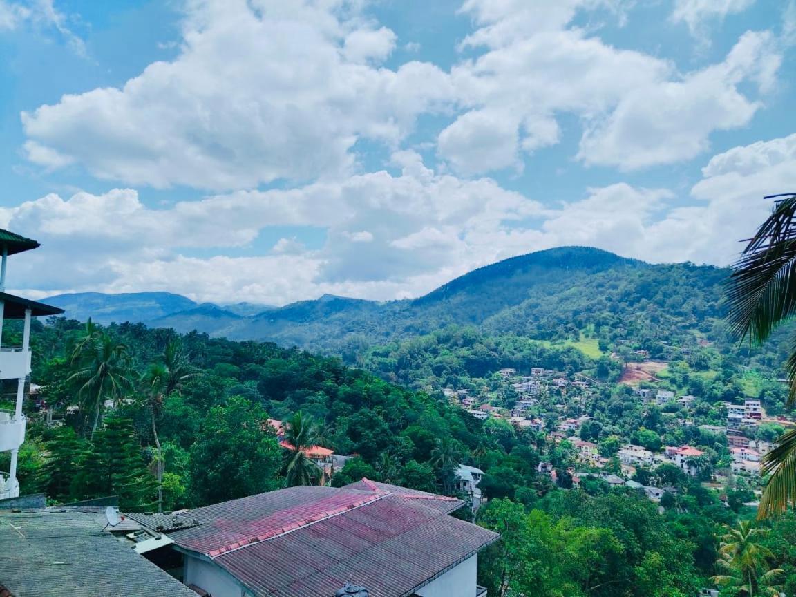 Hotel Mountain View Kandy Esterno foto