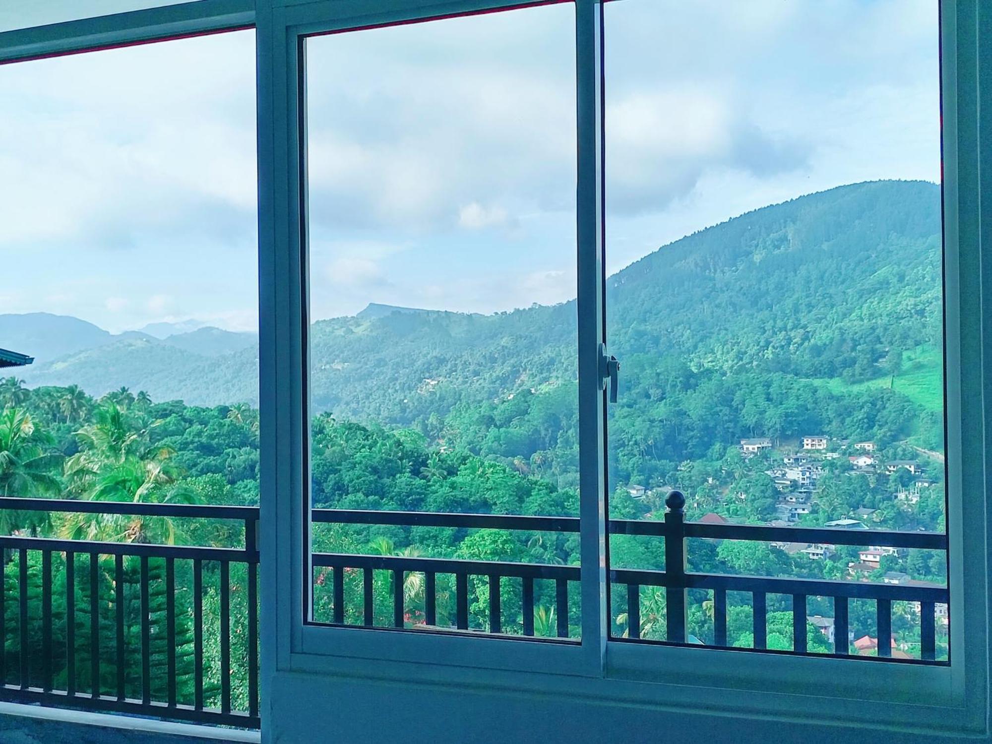 Hotel Mountain View Kandy Esterno foto