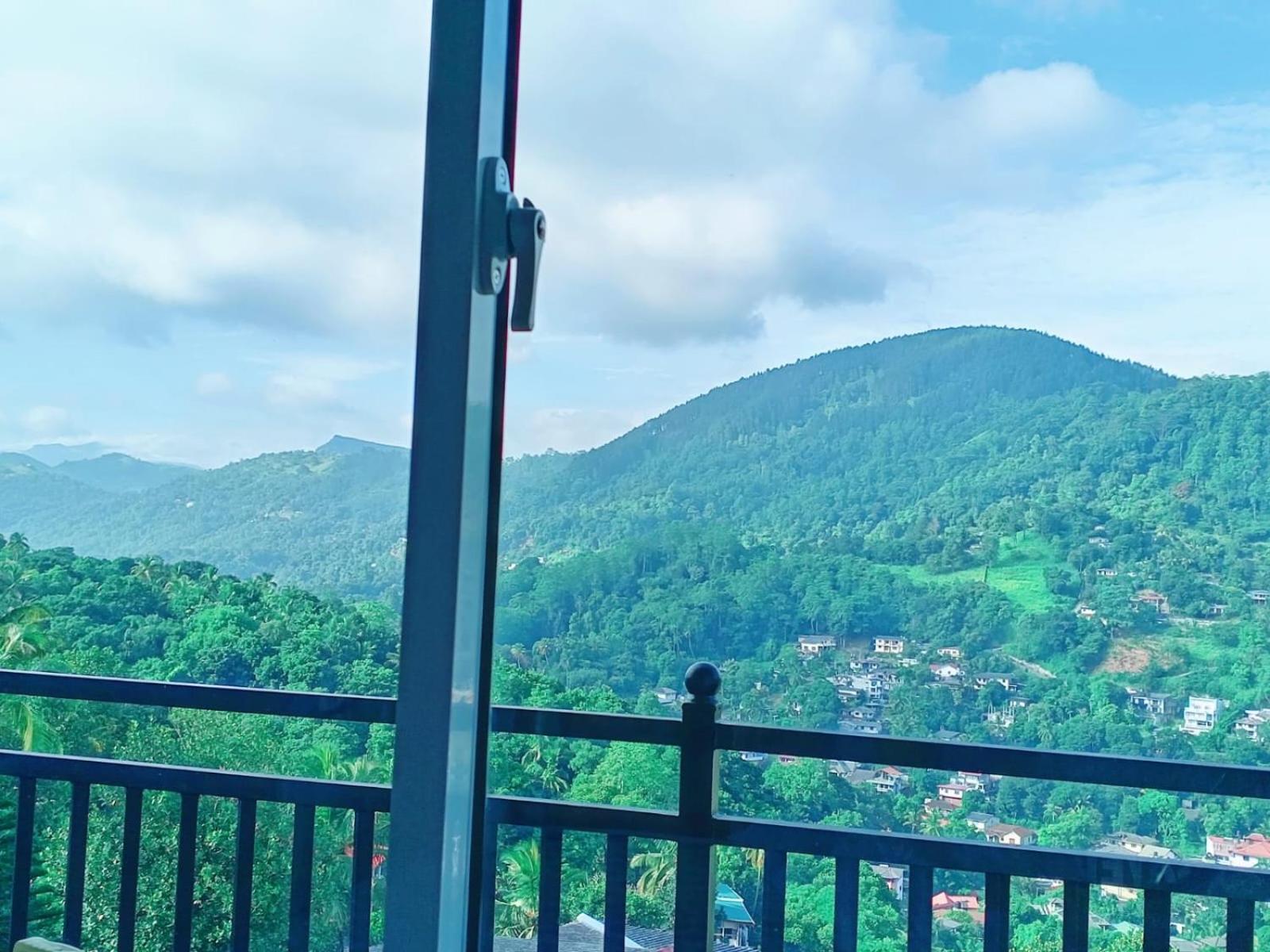 Hotel Mountain View Kandy Esterno foto